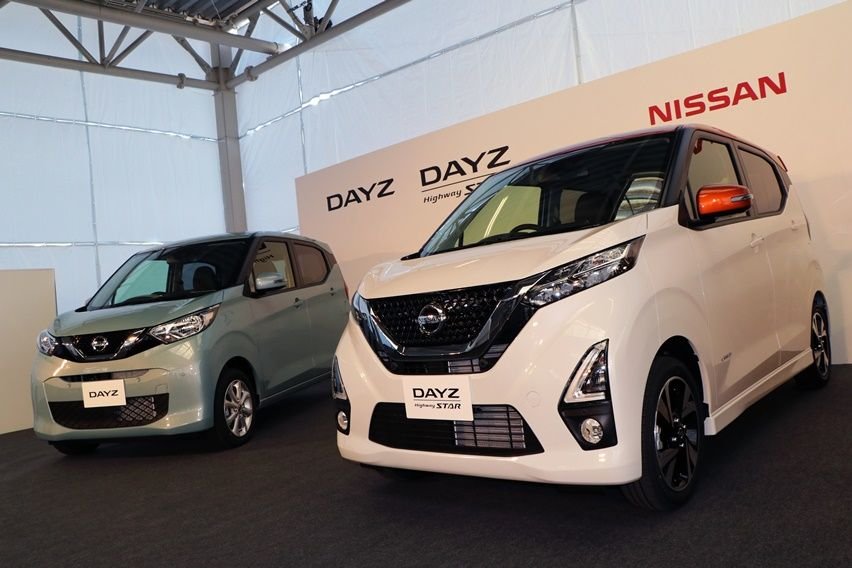 Aliansi Nissan-Mitsubishi Luncurkan Livina Versi Mungil Aliansi Nissan-Mitsubishi Luncurkan Livina Versi Mungil