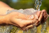 Apakah Wudhu Sah dengan tubuh telanjang? Begini Penjelasan Beberapa Ustadz Terkenal