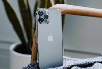 HP dengan Bodi Slim Terbaik 2024